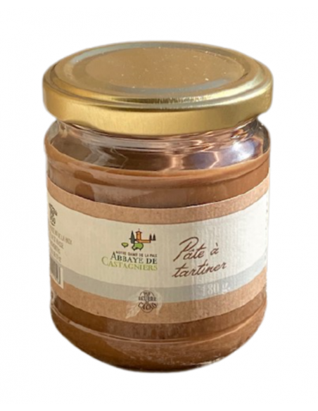 Pâte à tartiner chocolat, amandes, noisettes