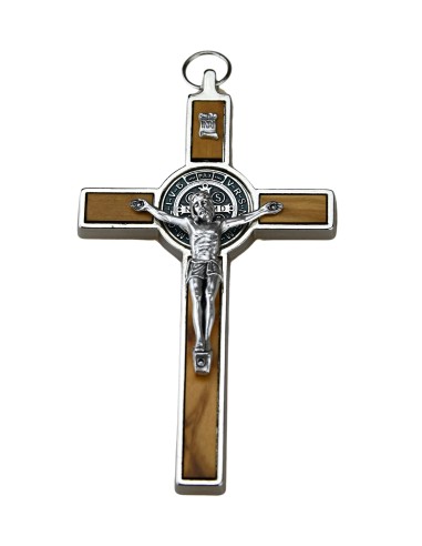 Croix de Saint Benoît